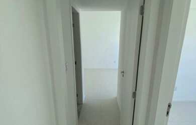 Imagem 8: Apartamentos na avenida Paralela - em frente a Estção do Metrô