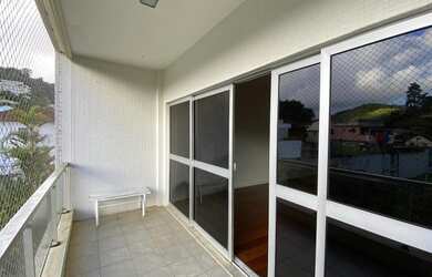 Imagem: O apartamento à venda possui 3 Dormitórios, 3 Banheiros, 2