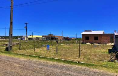 Imagem 3: Terreno a 600 metros do mar a venda em Balneário Gaivota