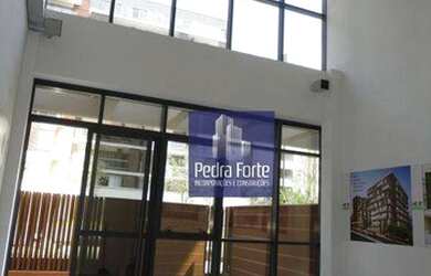 Imagem: O depósito possui 3 Vagas na garagem, 54m² de Área e Imóvel