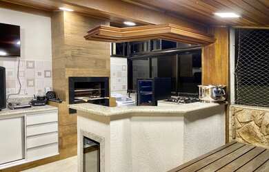 Imagem: O apartamento na cobertura possui 3 Dormitórios, 2 Banheiros