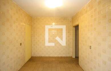 Imagem: A casa possui 1 Dormitório, 1 Banheiro, 50m² de Área e está