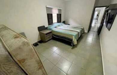 Imagem 4: VENDO EXCELENTE CASA. Piscina, 115m² de Área, 1 Vaga na garageme3 Dormitórios