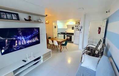 Imagem: O apartamento possui 3 Dormitórios, 2 Banheiros, 1 Vaga na