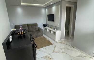 Imagem: O apartamento possui 2 Dormitórios, 1 Banheiro, 1 Vaga na garagem