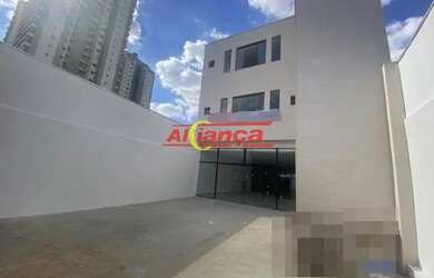 Imagem: O depósito possui 28m² de Área e está localizado em Centro