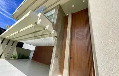 Imagem: A casa em condomínio possui 4 Dormitórios, 5 Banheiros, 5