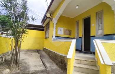 Imagem 3: ótima casa frente VP. Varanda, 109m² de Área, 2 Vagas na garageme2...