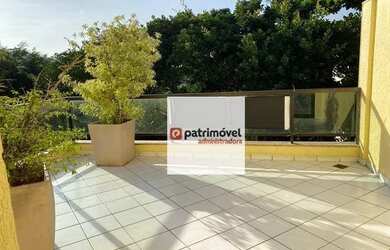 Imagem: O apartamento na cobertura possui 3 Dormitórios, 3 Banheiros