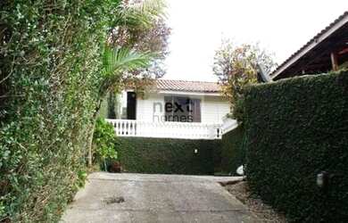 Imagem: A casa em condomínio possui 3 Dormitórios, 4 Banheiros, 3