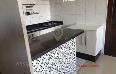 Imagem: O apartamento possui 2 Dormitórios, 1 Banheiro, 1 Vaga na garagem