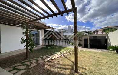 Imagem 11: Casa linda no Ibituruna. Churrasqueira, Guarda roupa, 460m² de Áreae2...