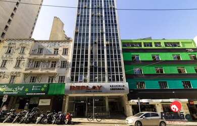 Imagem: O depósito possui 42m² de Área e está localizado em Centro