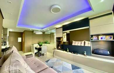 Imagem: O apartamento possui 3 Dormitórios, 1 Banheiro, 2 Vagas na