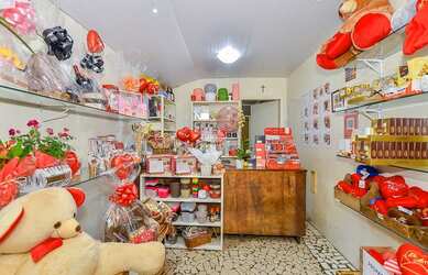 Imagem 3: Casa de vila para venda com 502 metros quadrados com 1 quarto em Cidade Industrial - Curit