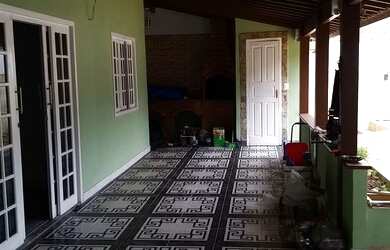 Imagem 5: Casa Cordeirinho Marica. Piscina, Varanda, 206m² de Áreae4 Vagas na...