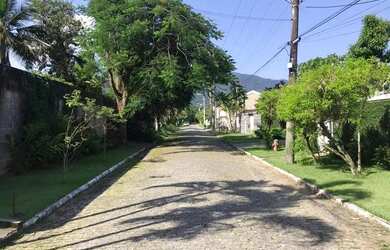 Imagem 8: Lote 100% legalizado em condomínio fechado com 215 m² no melhor de Vargem Grande