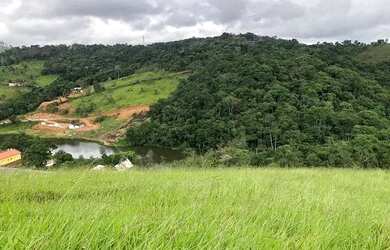 Imagem: O terreno possui 500m² de Área e está localizado em Centro