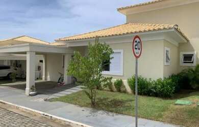 Imagem: A casa em condomínio possui 3 Dormitórios, 4 Banheiros, 2