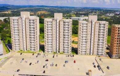 Imagem: O apartamento possui 2 Dormitórios, 1 Banheiro, 2 Vagas na