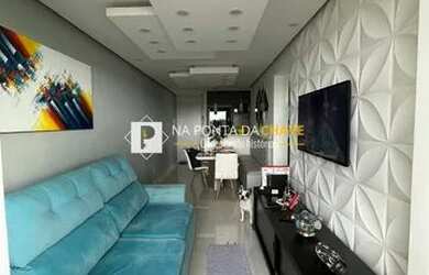 Imagem: O apartamento possui 2 Dormitórios, 1 Banheiro, 1 Vaga na garagem