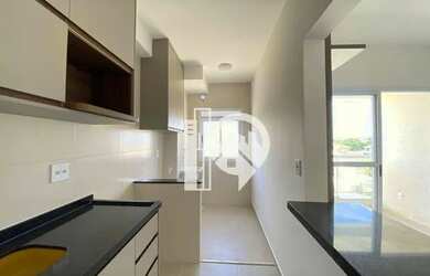 Imagem: O apartamento possui 2 Dormitórios, 2 Banheiros, 1 Vaga na