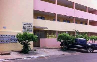 Imagem: A kitnet possui 1 Dormitório, 1 Vaga na garagem e está localizado