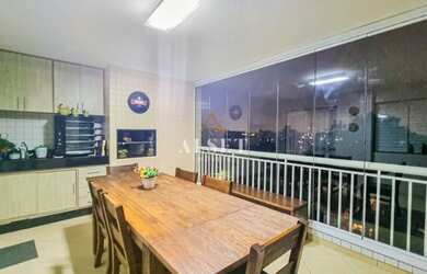 Imagem: O apartamento possui 3 Dormitórios, 3 Banheiros, 2 Vagas na