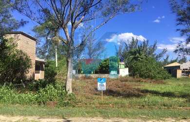 Imagem: O terreno está localizado em Balneário Gaivota, SC à venda