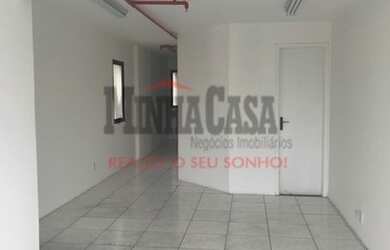 Imagem: O depósito possui 1 Vaga na garagem, 40m² de Área e está