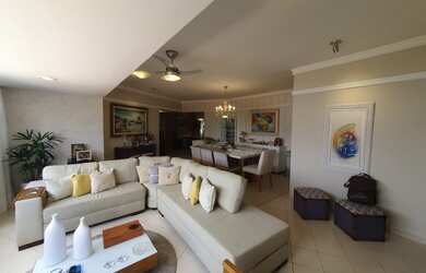 Imagem: O apartamento possui 3 Dormitórios, 4 Banheiros, 2 Vagas na