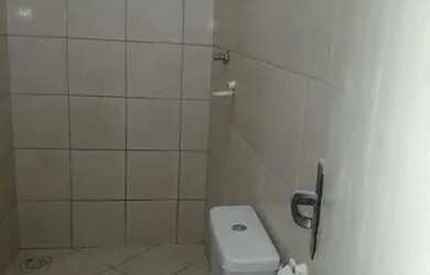 Imagem 11: Aluga-se uma casa. 1 Vaga na garageme2 Dormitórios