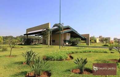 Imagem: O terreno possui 275m² de Área e está localizado em São