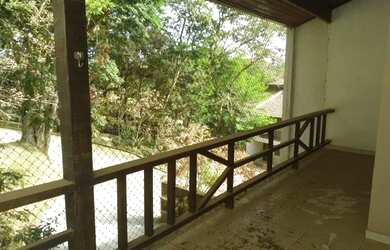 Imagem: A casa em condomínio possui 3 Dormitórios, 3 Banheiros, 2