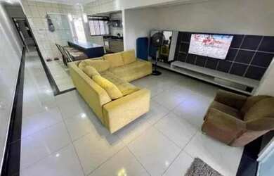 Imagem 1: VENDO EXCELENTE CASA. Piscina, 115m² de Área, 1 Vaga na garageme3 Dormitórios