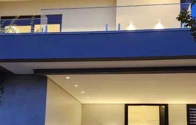 Imagem: A casa em condomínio possui 3 Dormitórios, 3 Banheiros, 5