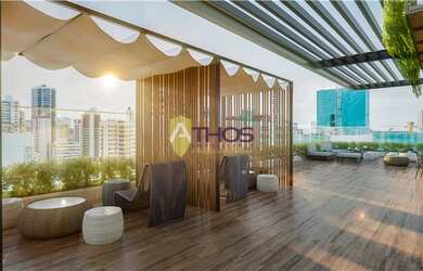 Imagem: O studio possui 2 Dormitórios, 1 Banheiro, 1 Vaga na garagem