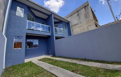 Imagem: A casa possui 2 Dormitórios, 2 Banheiros e está localizado