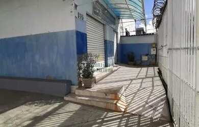 Imagem 3: Galpão Para Locação. Varandae241m² de Área