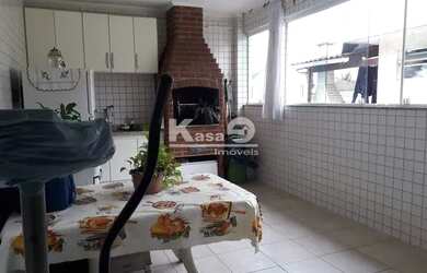 Imagem: A casa possui 3 Dormitórios, 2 Banheiros, 90m² de Área e