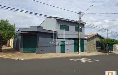 Imagem: O depósito possui 2 Vagas na garagem, 315m² de Área e está