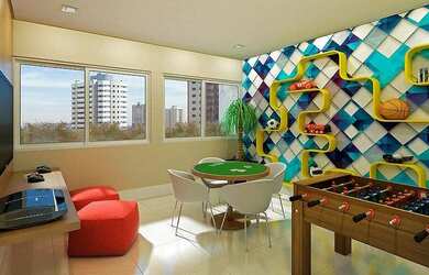 Imagem: O apartamento possui 2 Dormitórios, 1 Banheiro, 1 Vaga na garagem