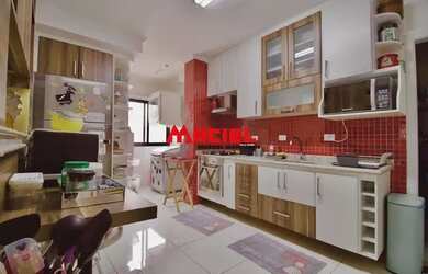 Imagem: O apartamento possui 3 Dormitórios, 3 Banheiros, 2 Vagas na