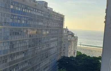 Imagem: O apartamento possui 3 Dormitórios, 3 Banheiros, 108m² de