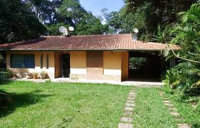 Imagem: A chácara possui 250m² de Área e está localizado em Jardim