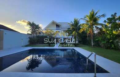 Imagem: A casa em condomínio possui 4 Dormitórios, 5 Banheiros, 2