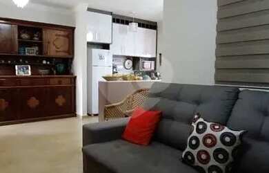 Imagem: A casa em condomínio possui 2 Dormitórios, 2 Banheiros, 2