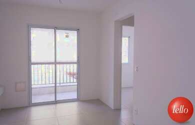 Imagem: O apartamento possui 1 Dormitório, 1 Banheiro, 33m² de Área