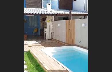 Imagem: A casa possui 3 Dormitórios, 3 Banheiros e 100m² de Área