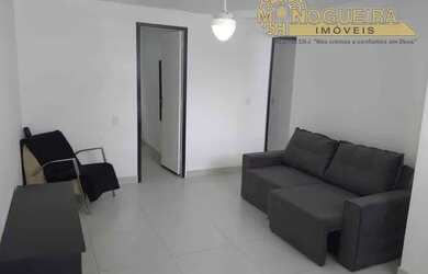 Imagem: O apartamento possui 3 Dormitórios, 1 Banheiro, 1 Vaga na garagem